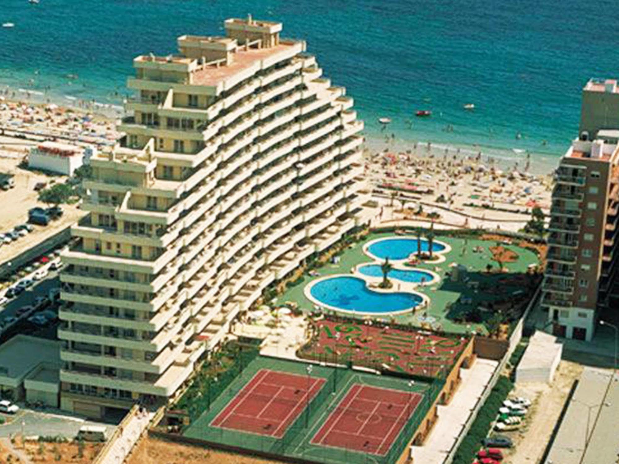 Apartamentos Turmalina Unitursa 칼페 외부 사진